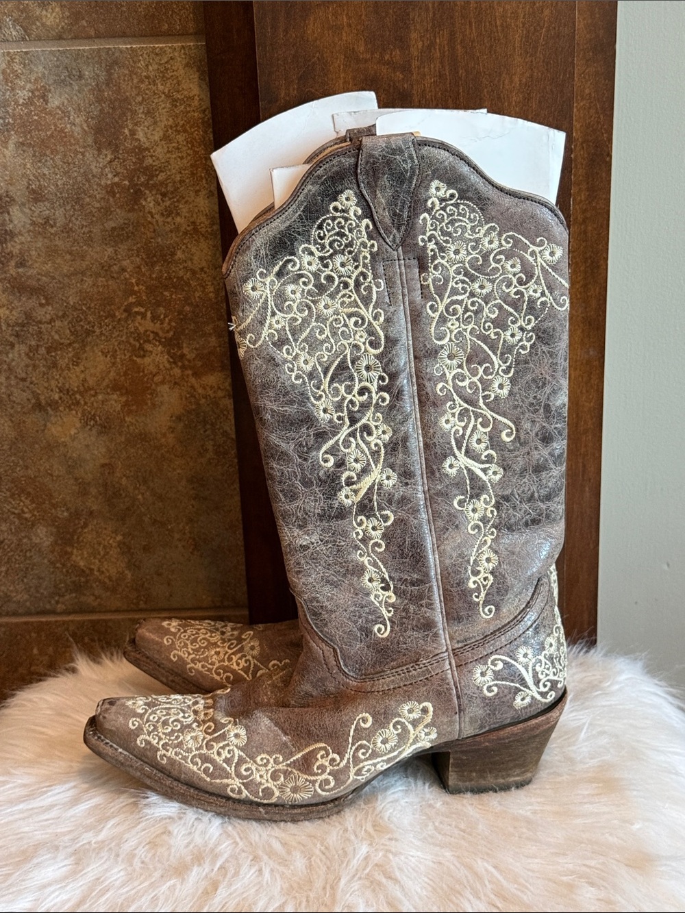 Corral 8 M Brown Crater Bone Embroidered Snip Toe Cowboy Boots Boho Cowgirl